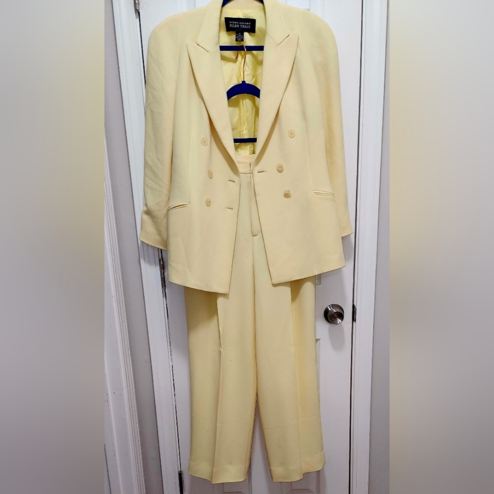Lenard Allard Ellen Tracy  womens yellow double breasted suit